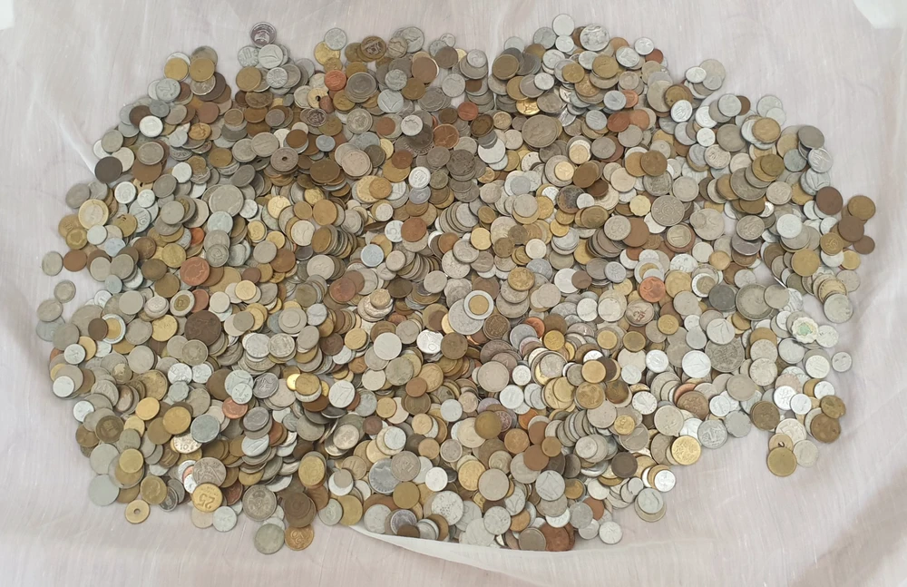 piece de monnaie européenne et du monde
