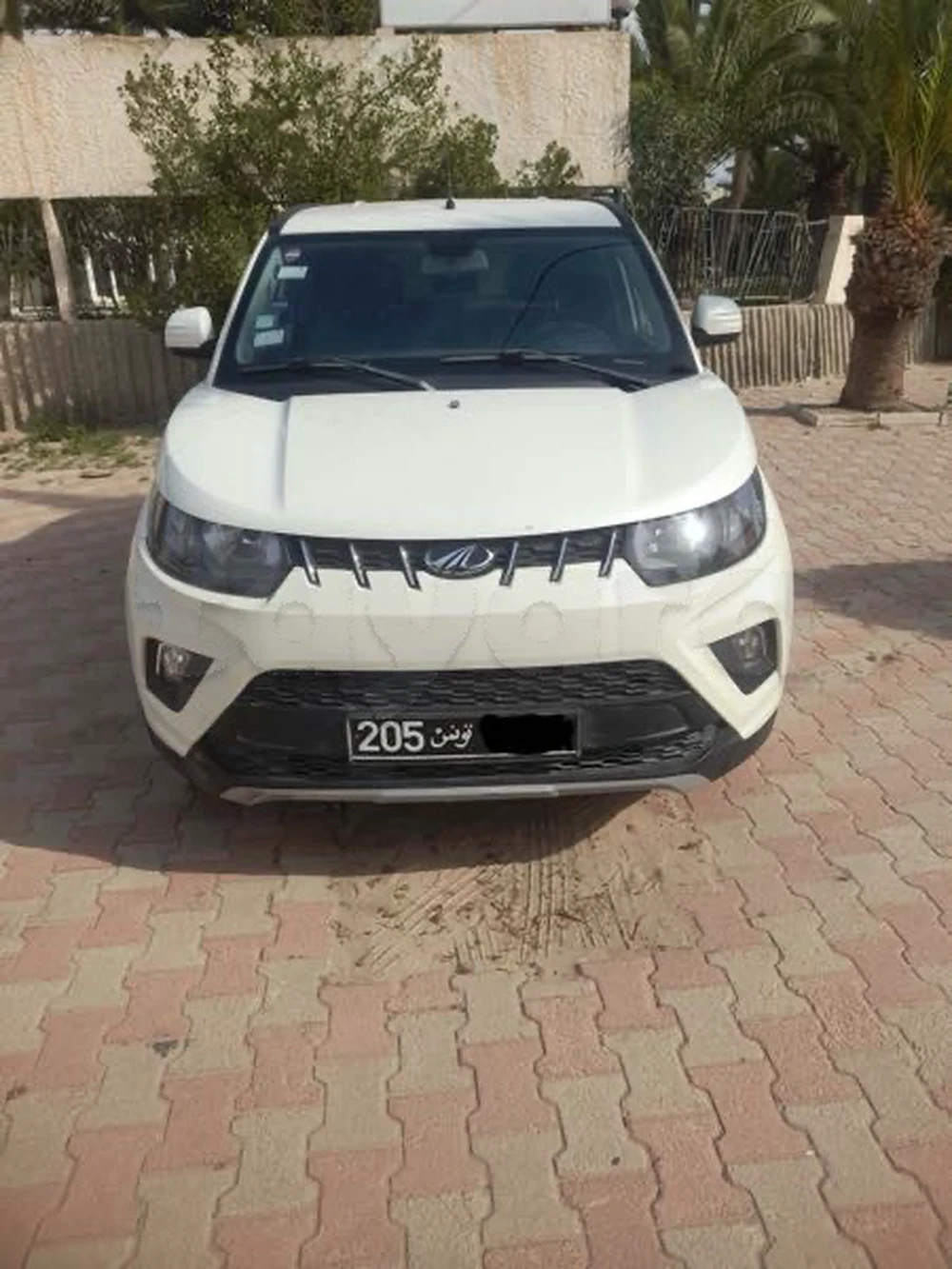 Carte voiture Mahindra Hover