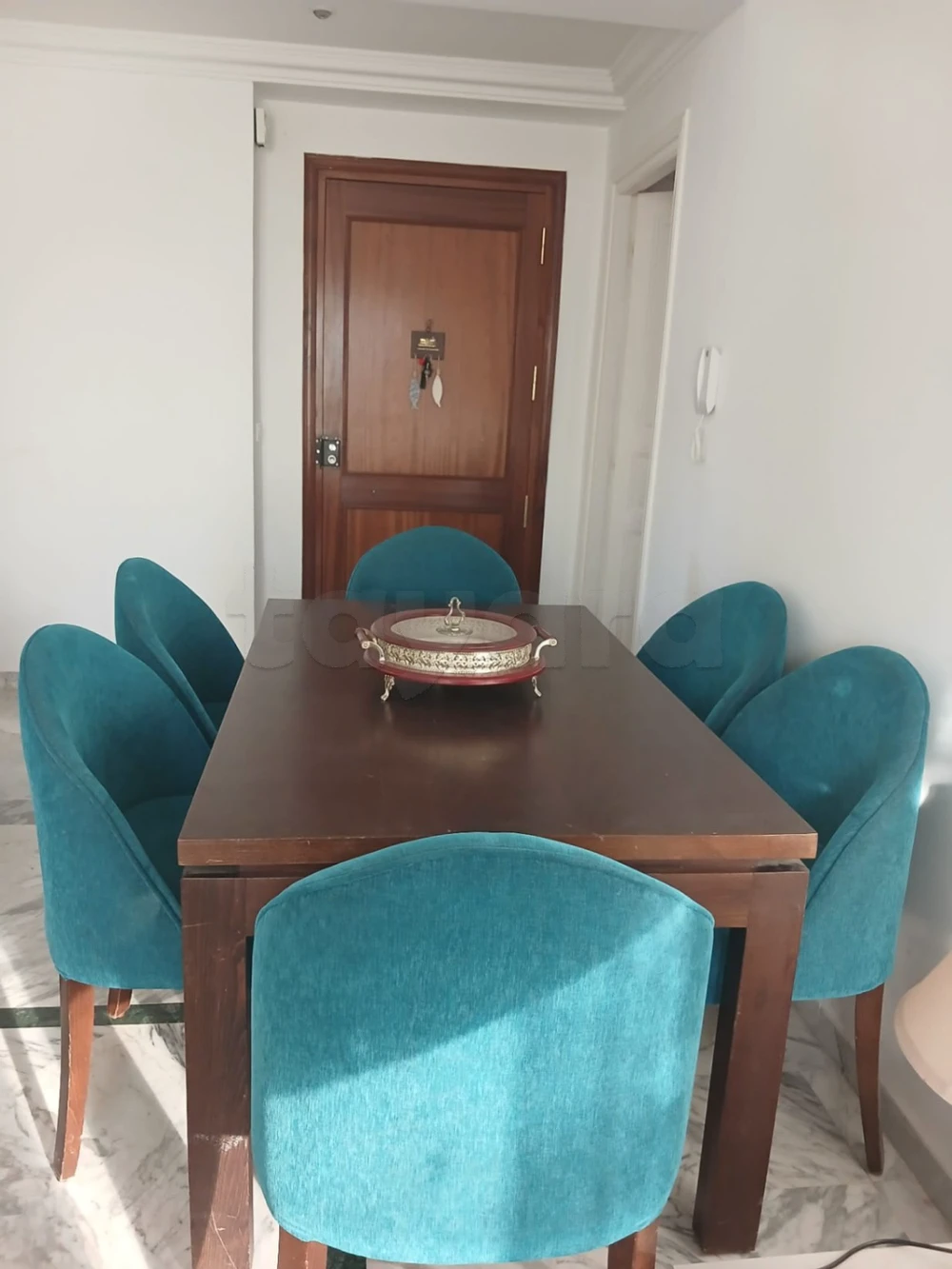 Je mets à la vente neuble salon + salle à manger
