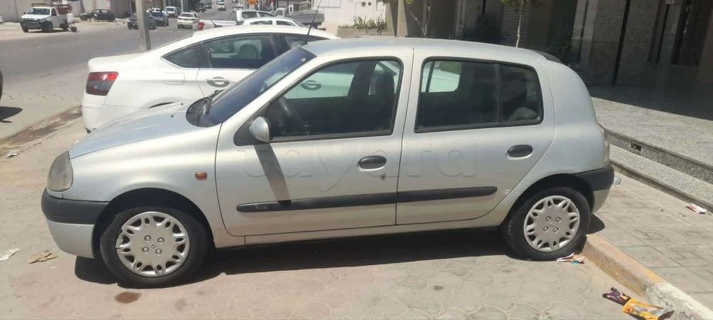 Carte voiture Renault Clio