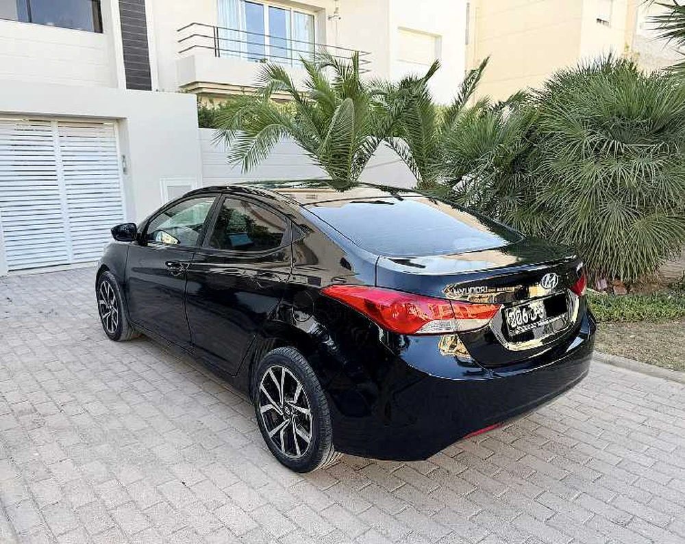 Carte voiture Hyundai Elantra