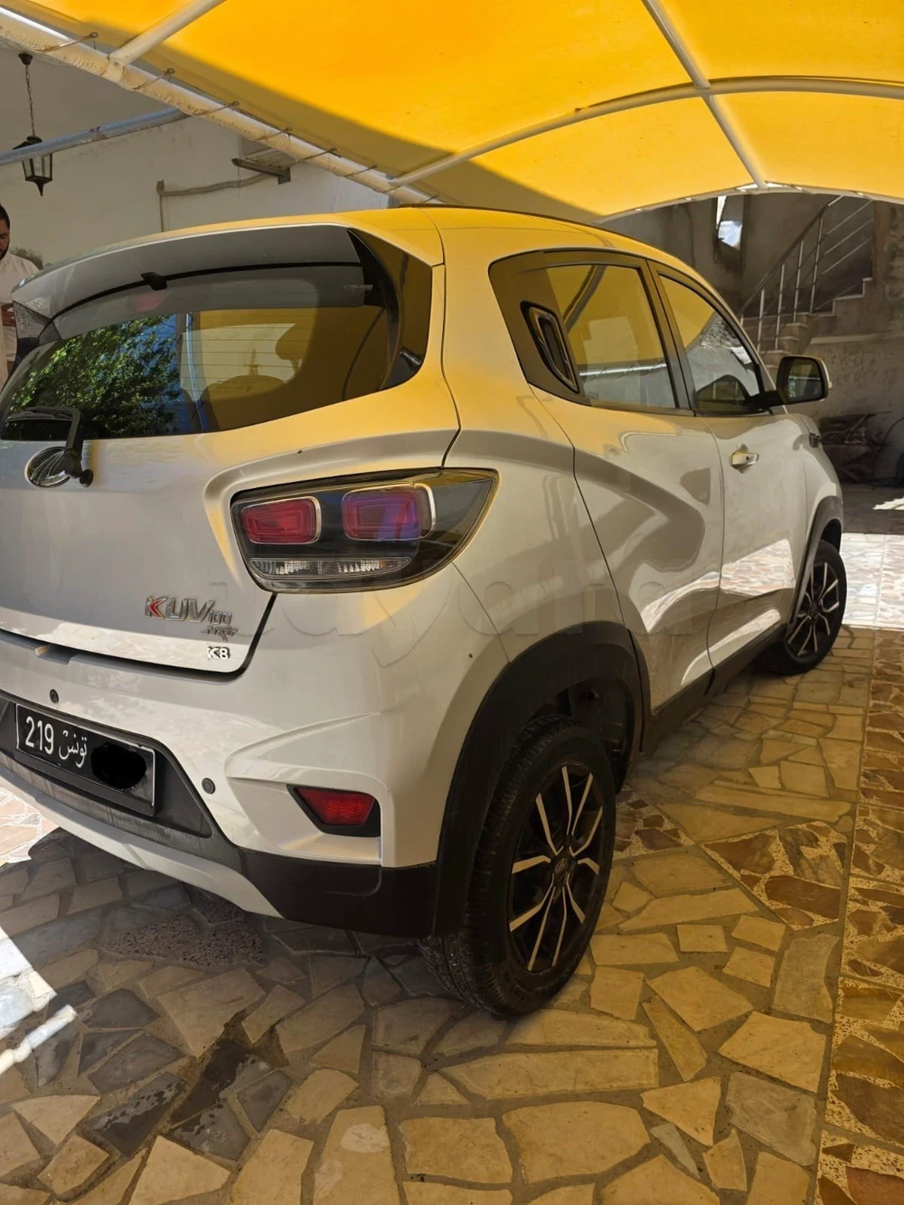 Mahindra Hover