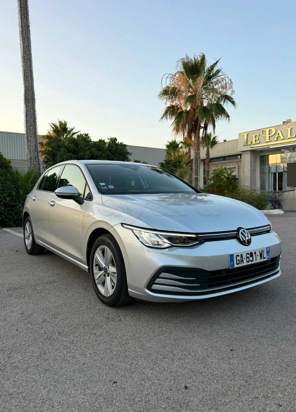 Carte voiture Volkswagen Golf 8