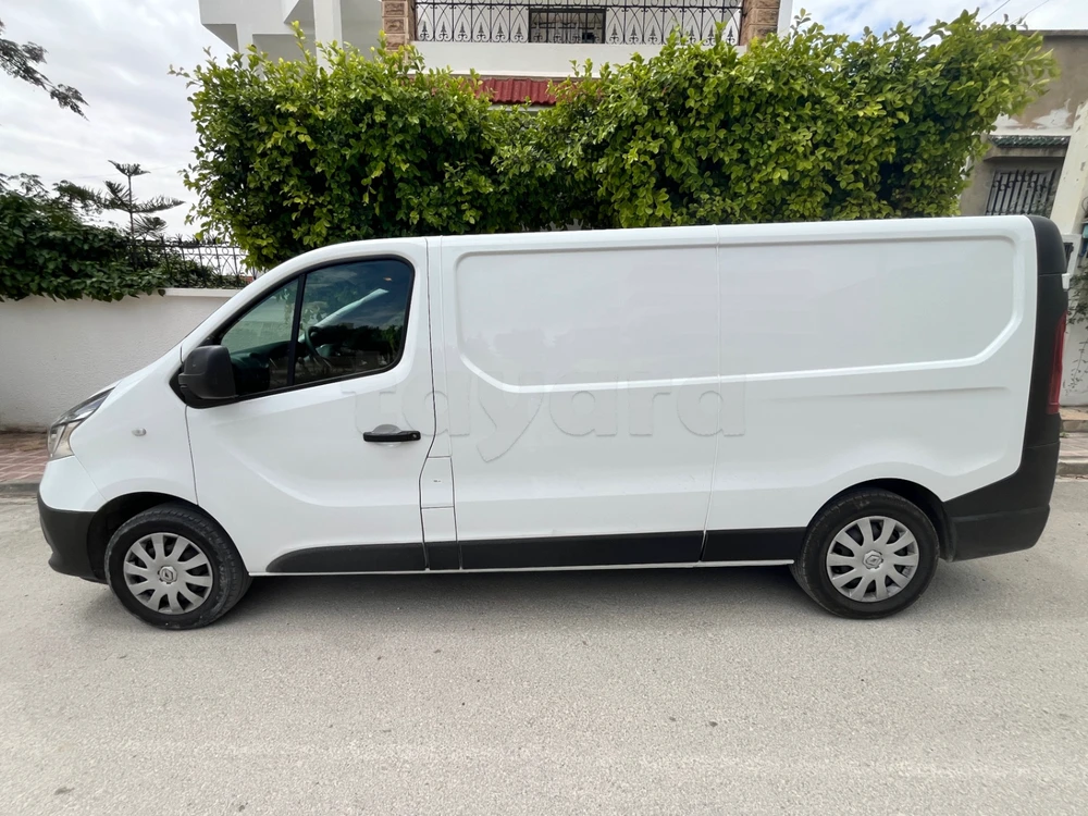 Carte voiture Renault Trafic