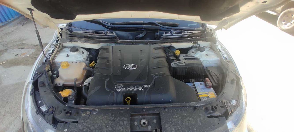 Carte voiture Mahindra Hover