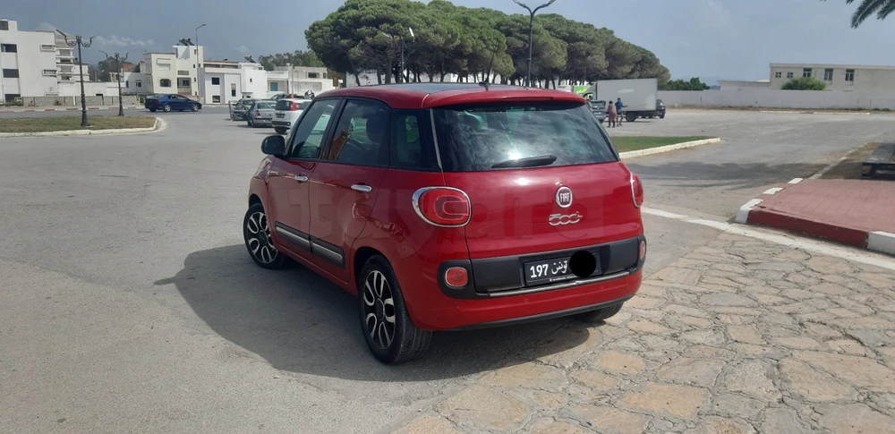 Carte voiture Fiat 500L