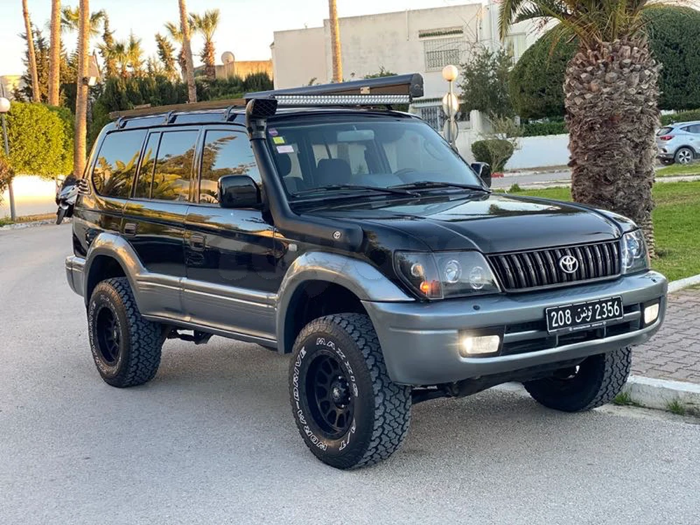 Carte voiture Toyota Land Cruiser