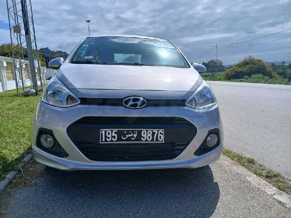 Carte voiture Hyundai i10