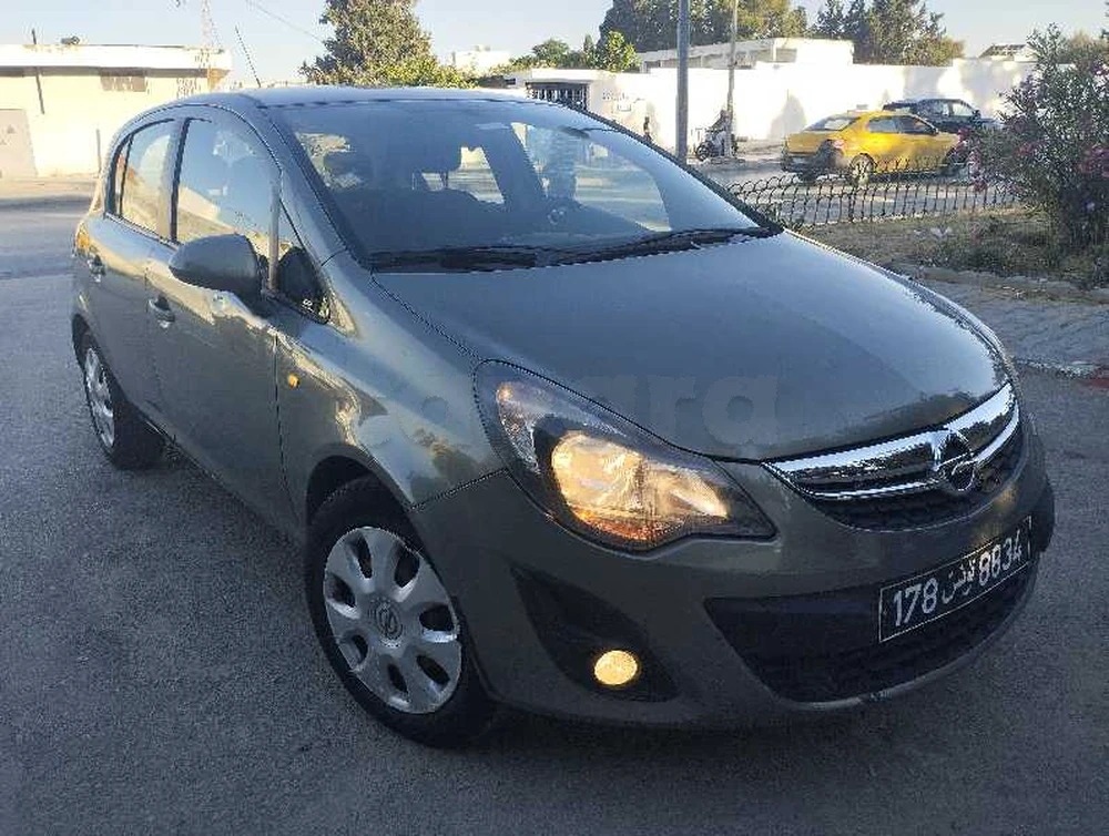 Carte voiture Opel Corsa