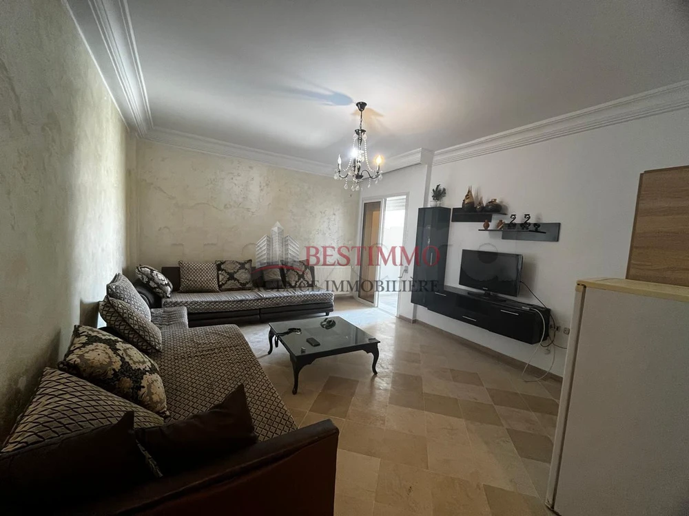 A vendre S+3 a Cité Sahafa