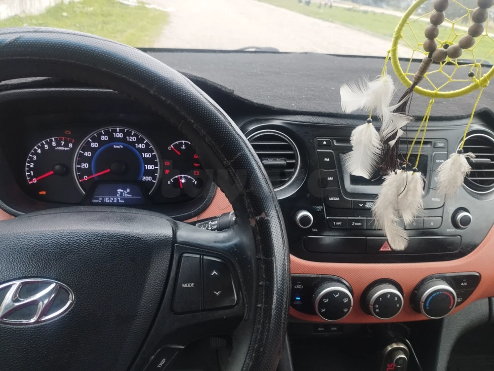 Carte voiture Hyundai i10