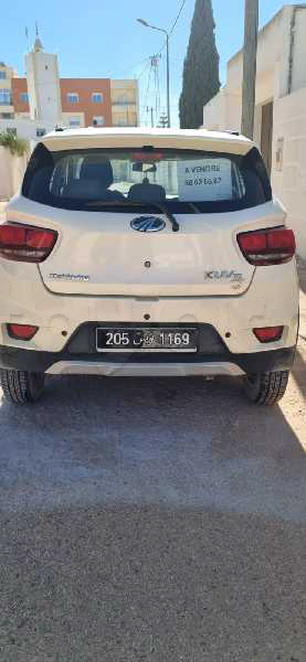 Carte voiture Mahindra Hover