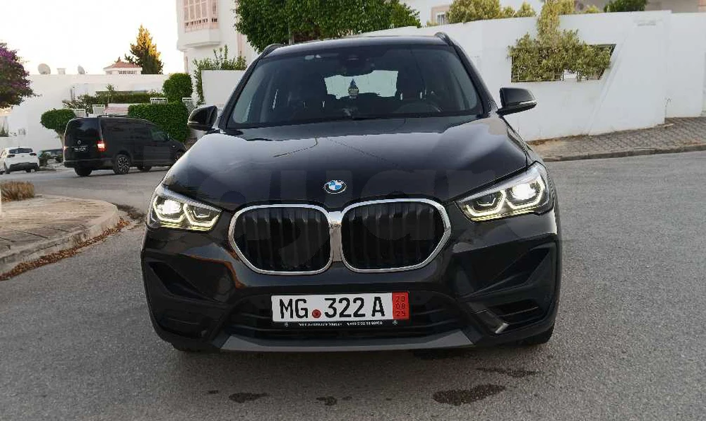 Carte voiture BMW X1