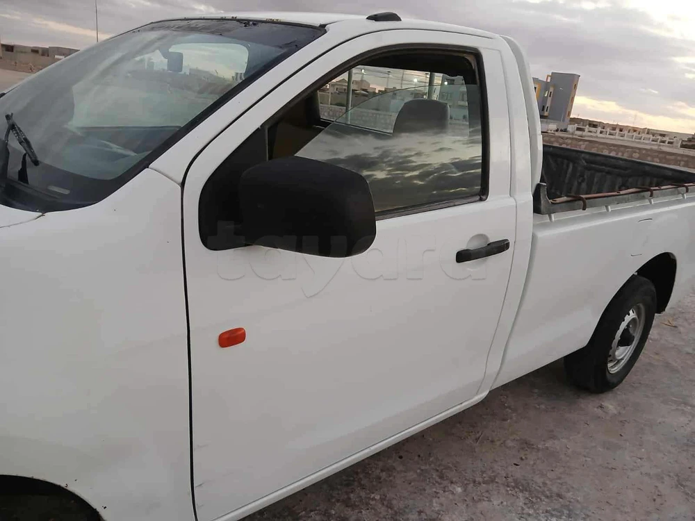 Carte voiture Isuzu D-Max