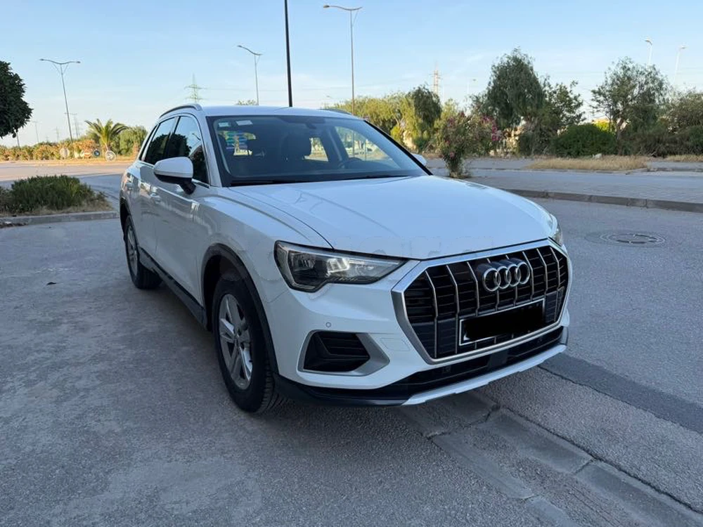 Carte voiture Audi Q3