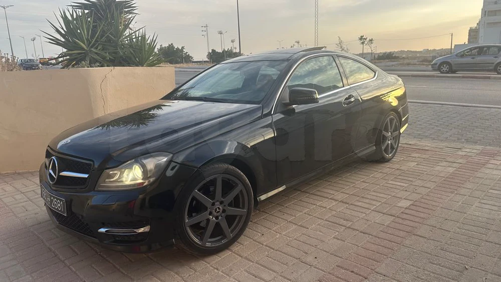 Carte voiture Mercedes-Benz Classe C