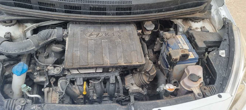 Carte voiture Hyundai i10