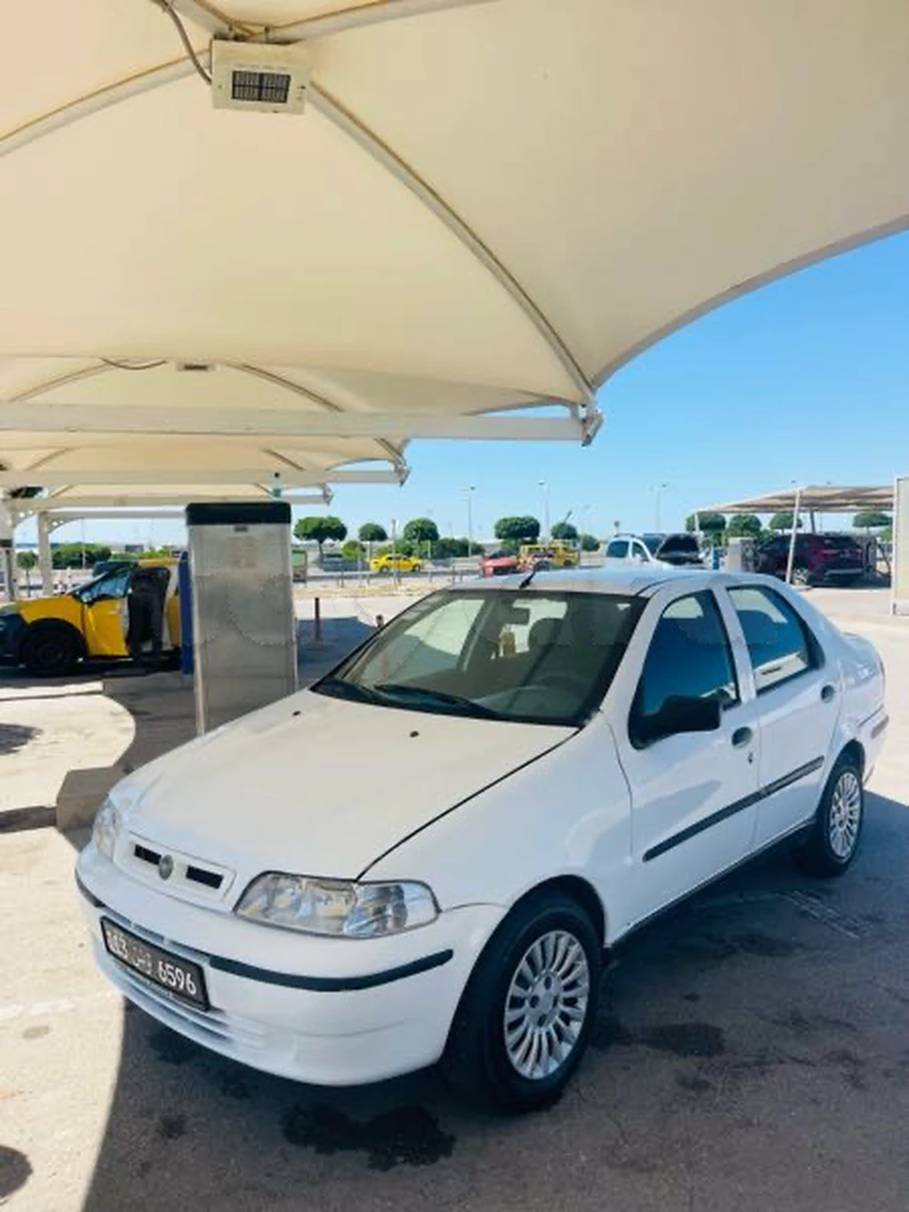 Carte voiture Fiat Siena