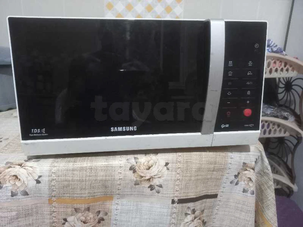 four à micro-ondes Samsung