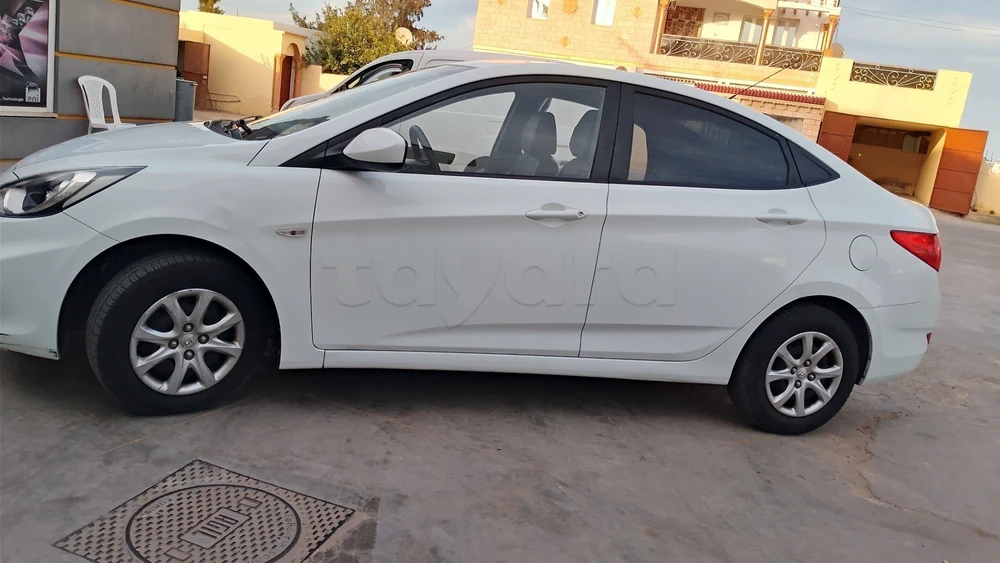 Hyundai Accent
