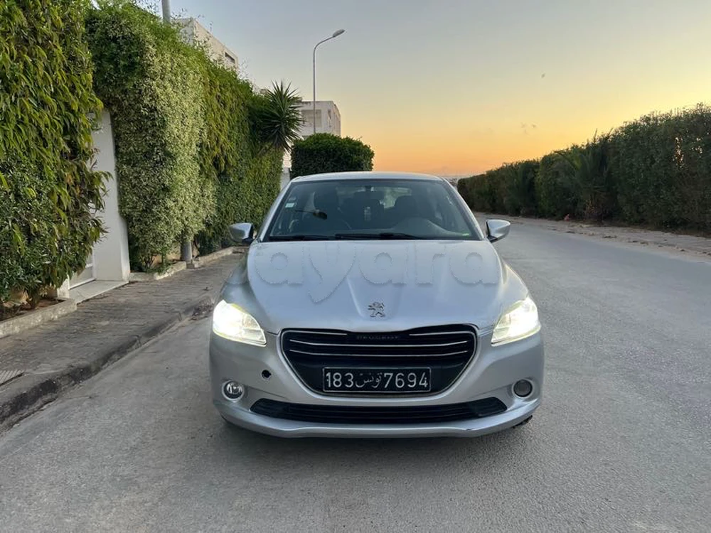 Peugeot 301
