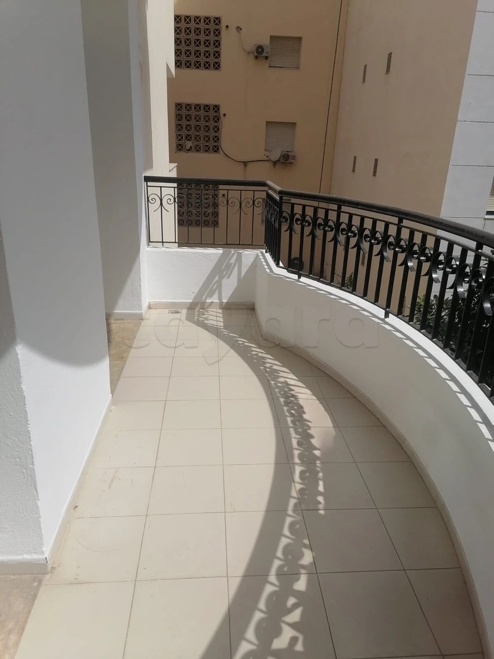 A louer appartement S+2 L'aouina CITE ALWAHAT