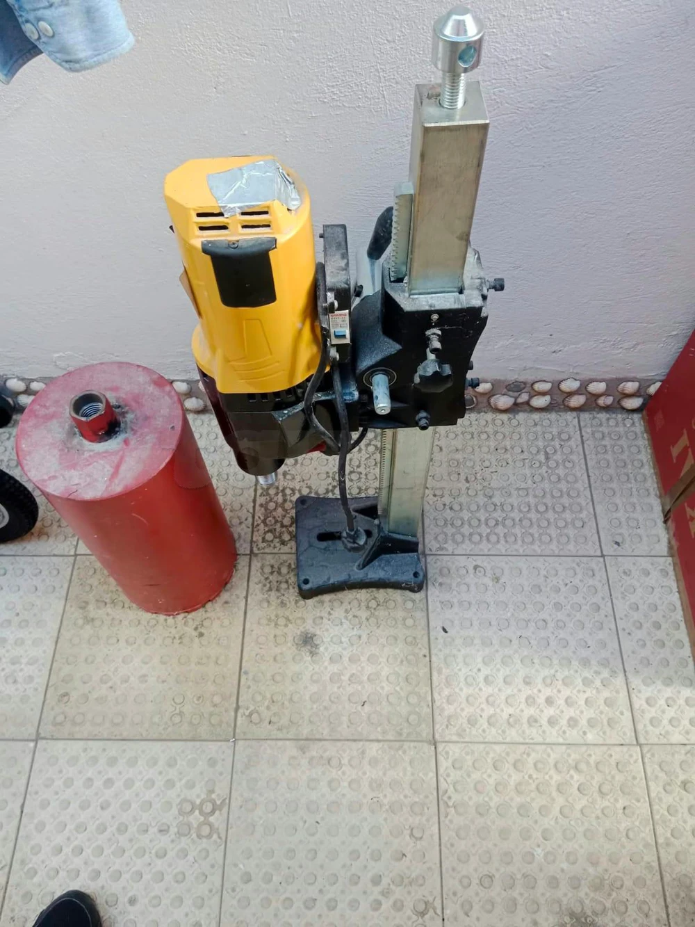 Carotteuse à béton LONG SIKO 4450W avec support – Très bon état