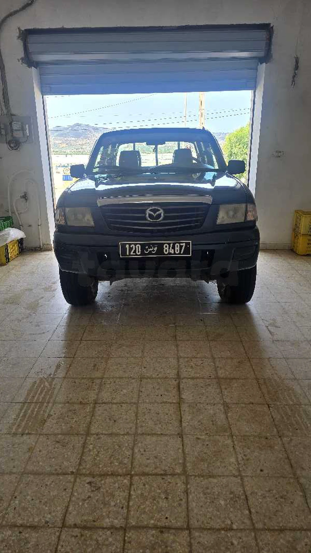 Mazda B 2500