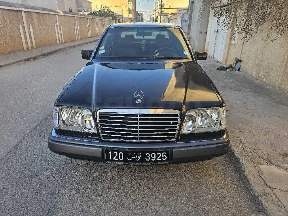 Carte voiture Mercedes-Benz 250