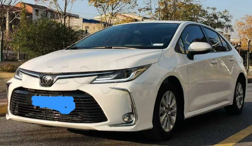 Carte voiture Toyota Corolla