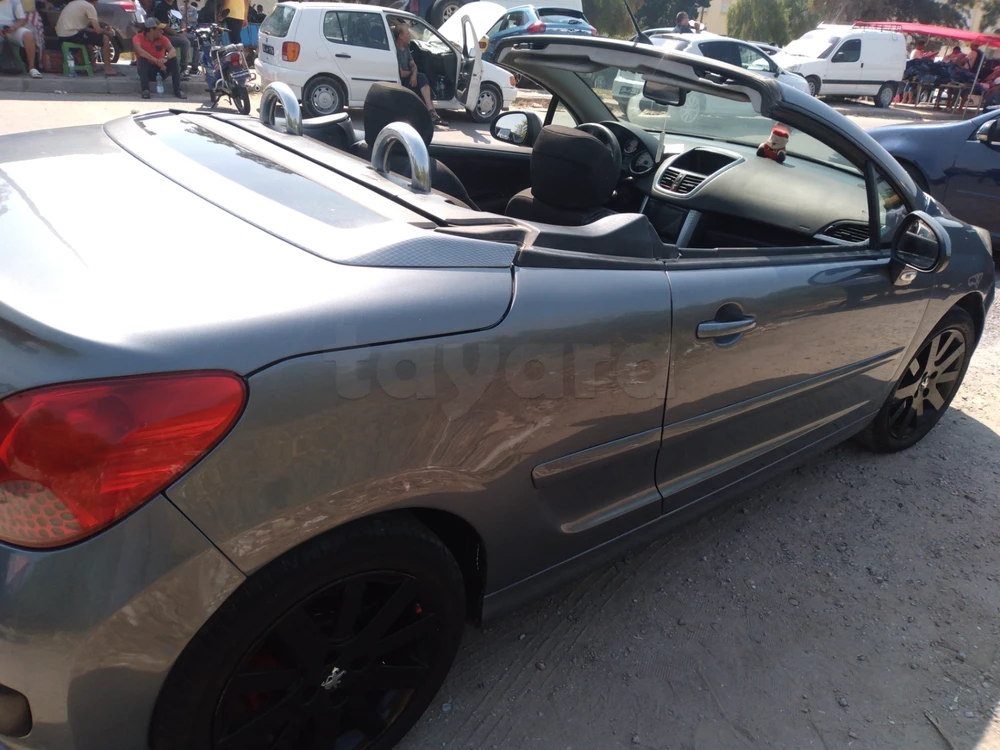 Carte voiture Peugeot 207 CC