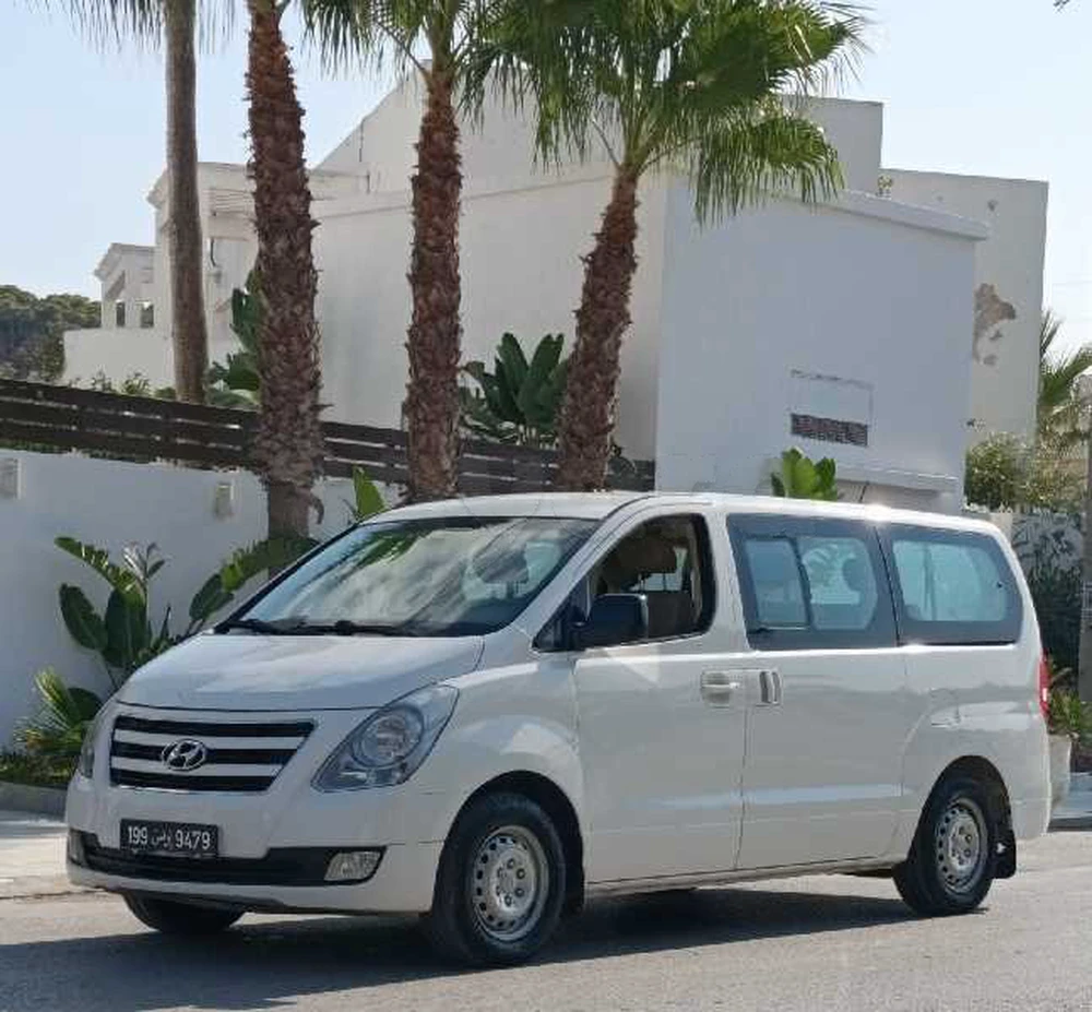 Hyundai H-1