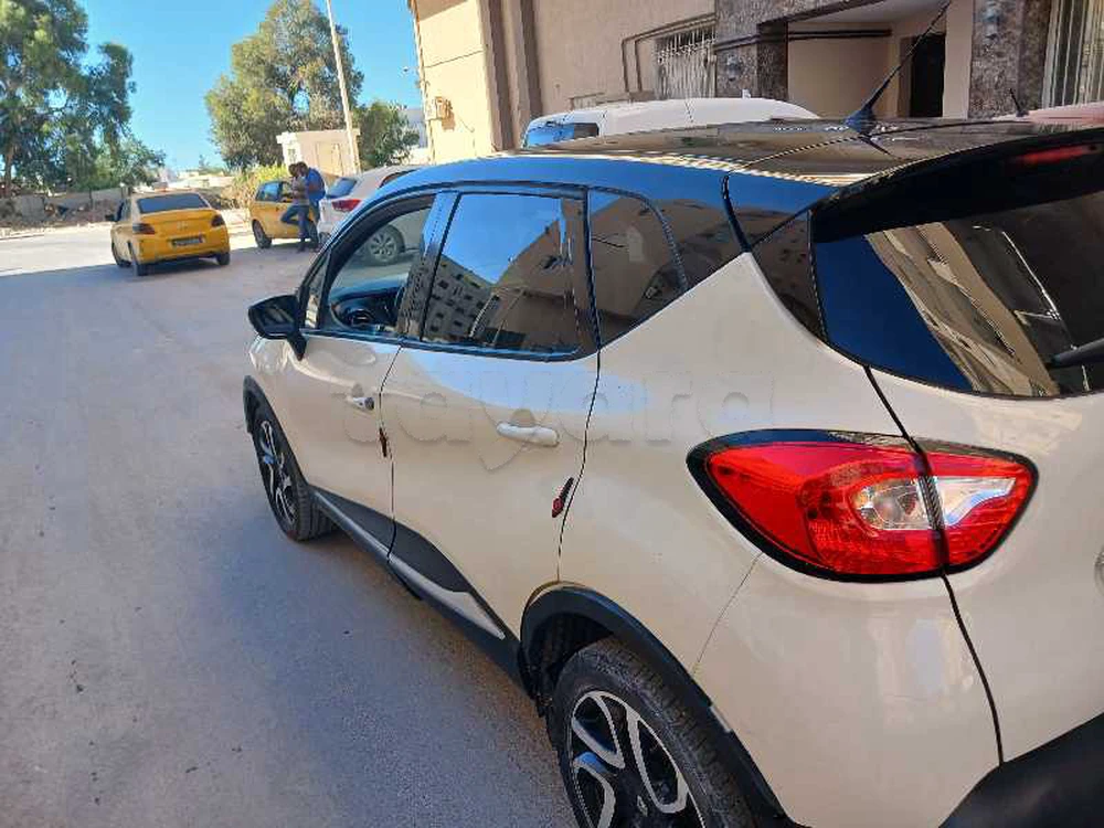 Carte voiture Renault Captur