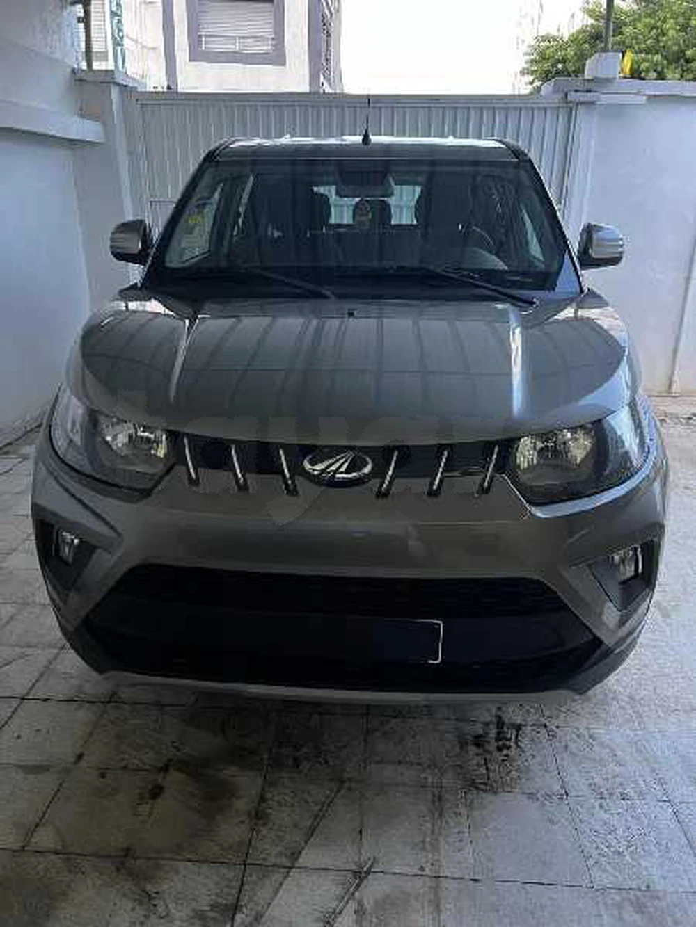 Carte voiture Mahindra Hover