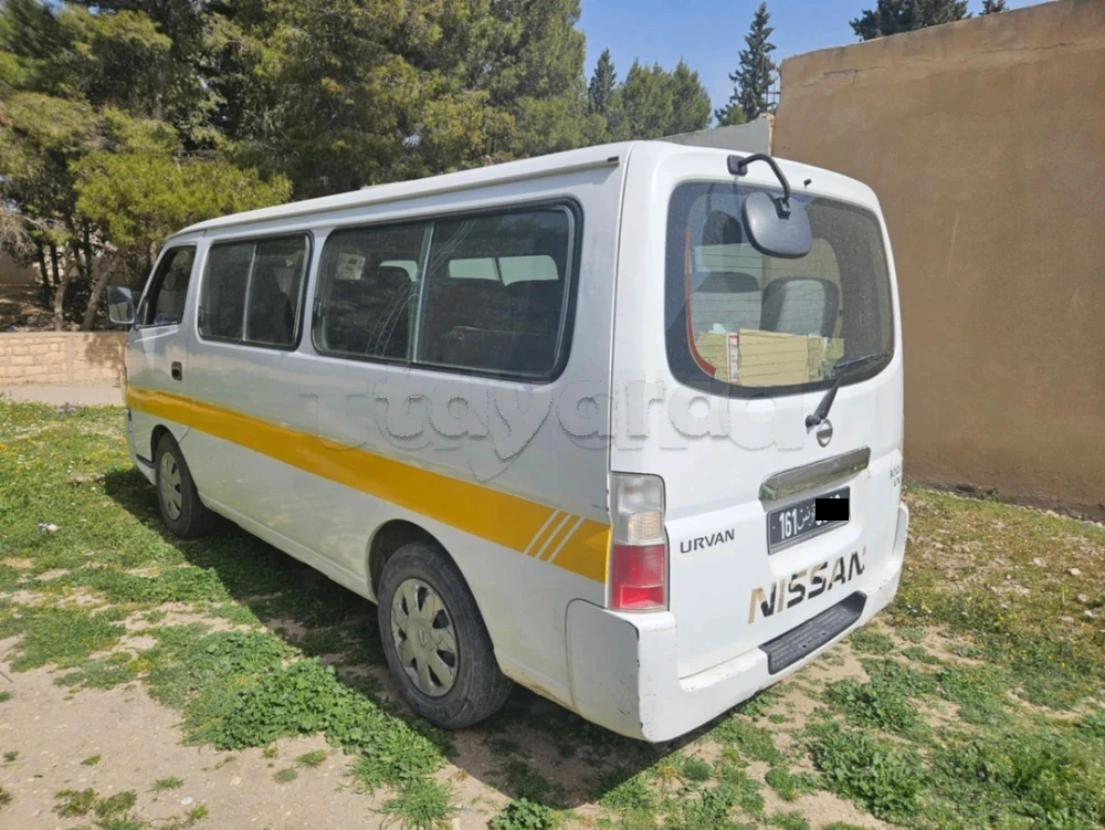 Nissan Urvan