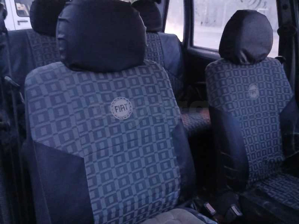 Carte voiture Fiat Uno