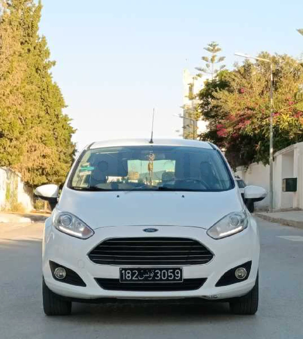 Carte voiture Ford Fiesta