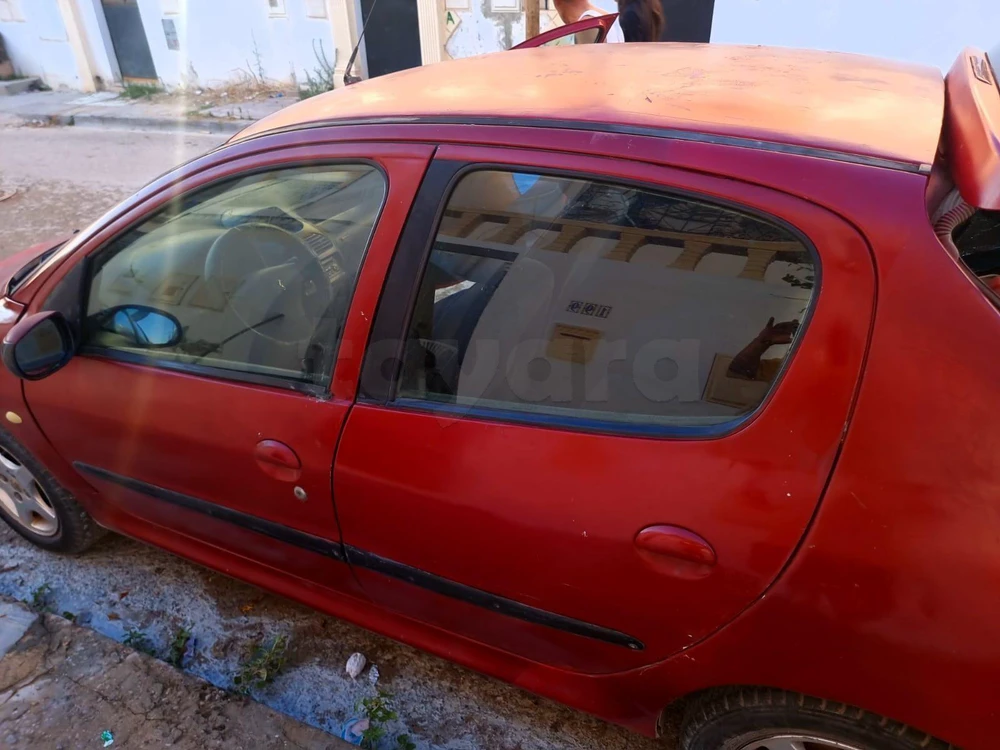 Peugeot 206
