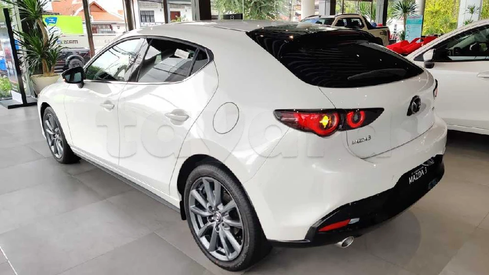 Mazda shop 3 tayara