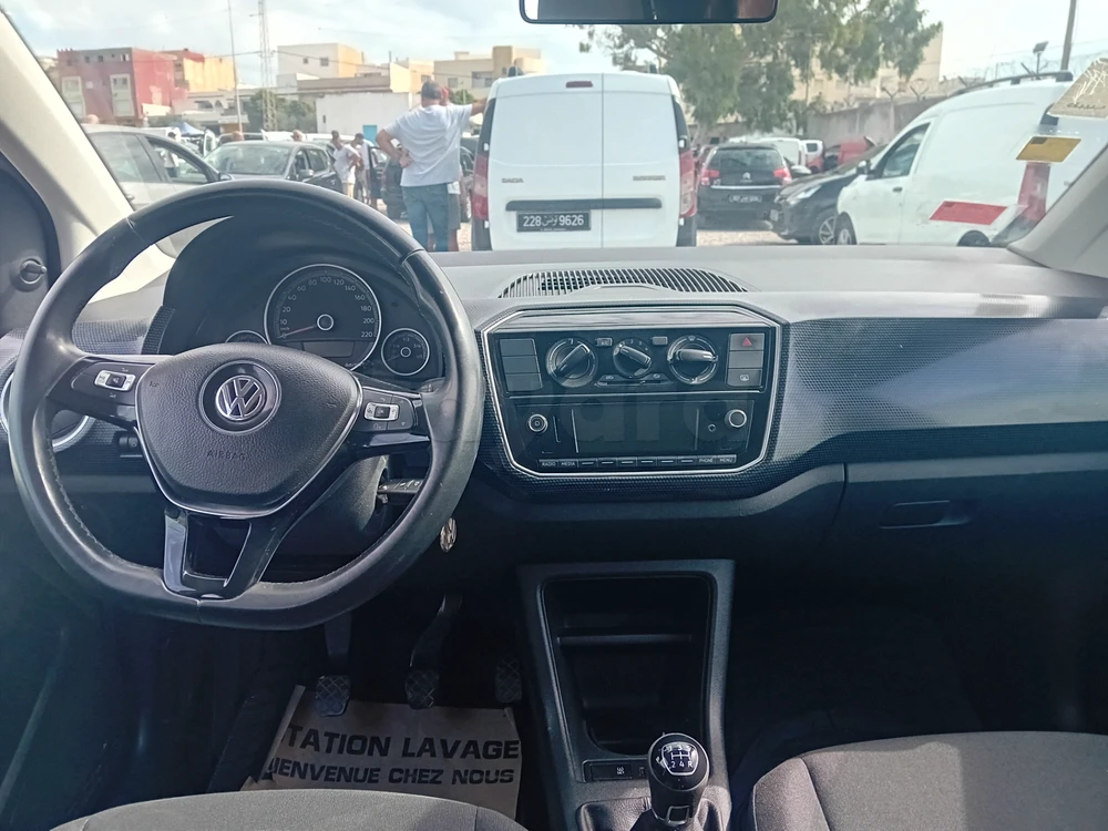 Volkswagen Up