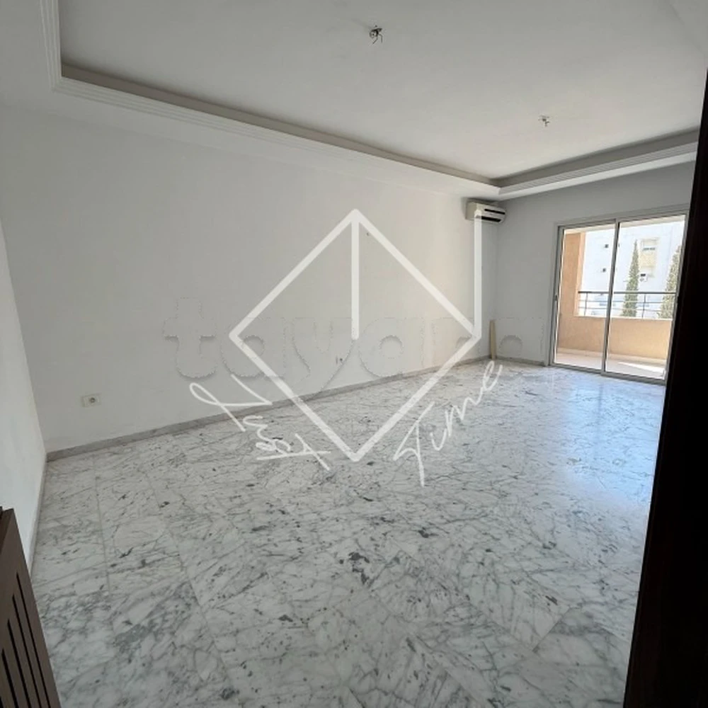 Appartement S+3 à louer à enkhilette