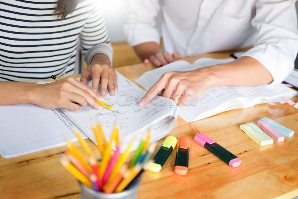 Rattrapez vite le niveau de votre enfant en français et en anglais