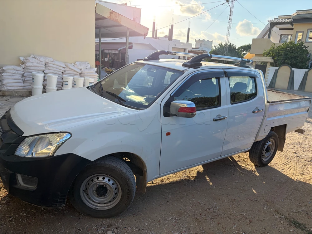 Isuzu D-Max