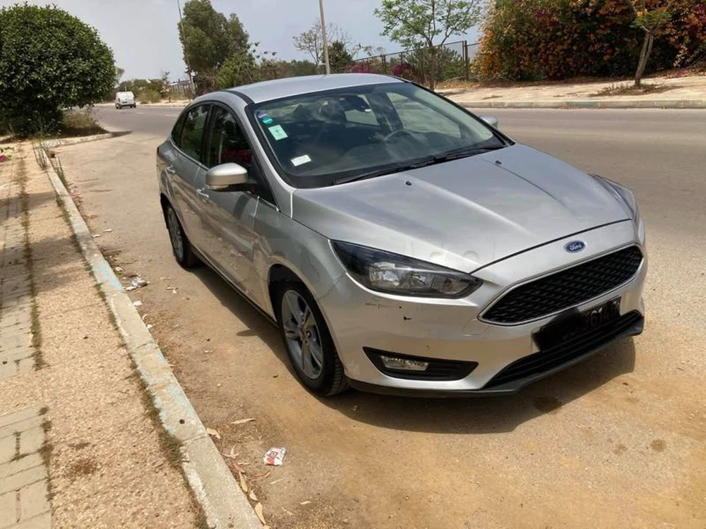 Carte voiture Ford Focus