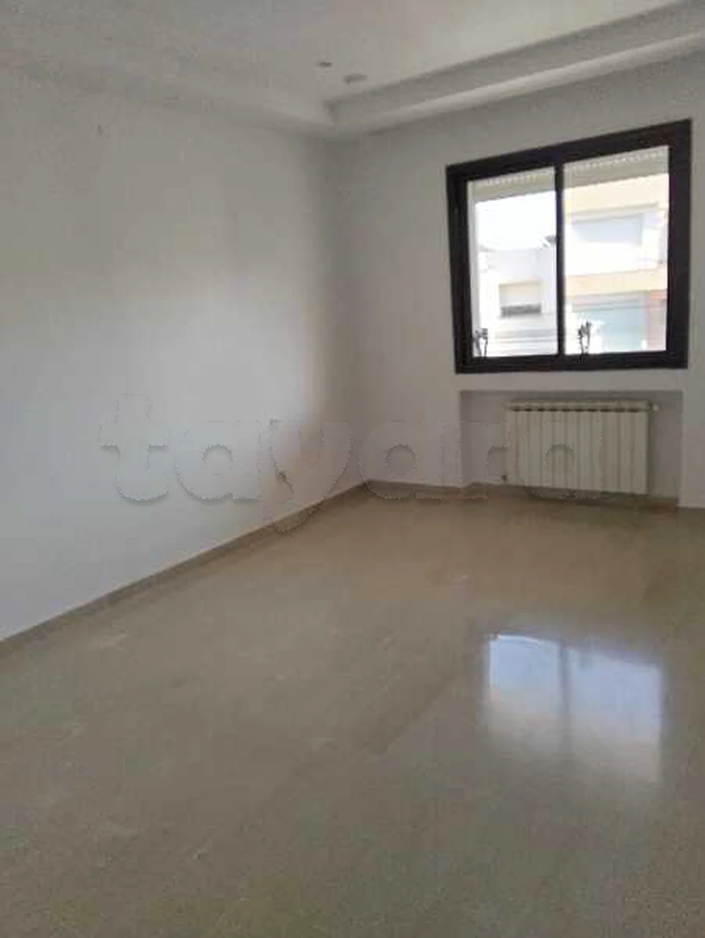 À louer un appartement S+1 t h standing à Ennasr2 - Bild 4
