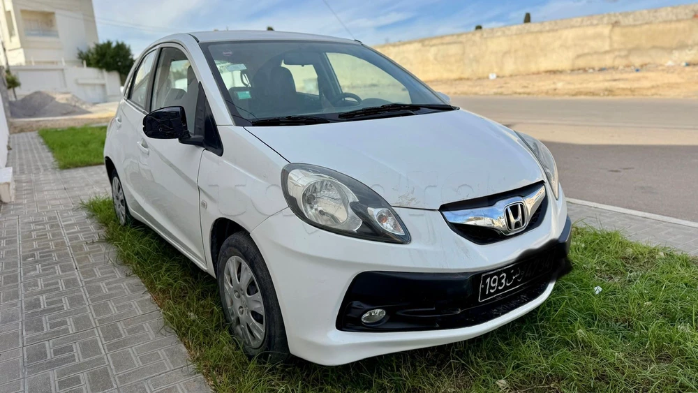 Carte voiture Honda Brio