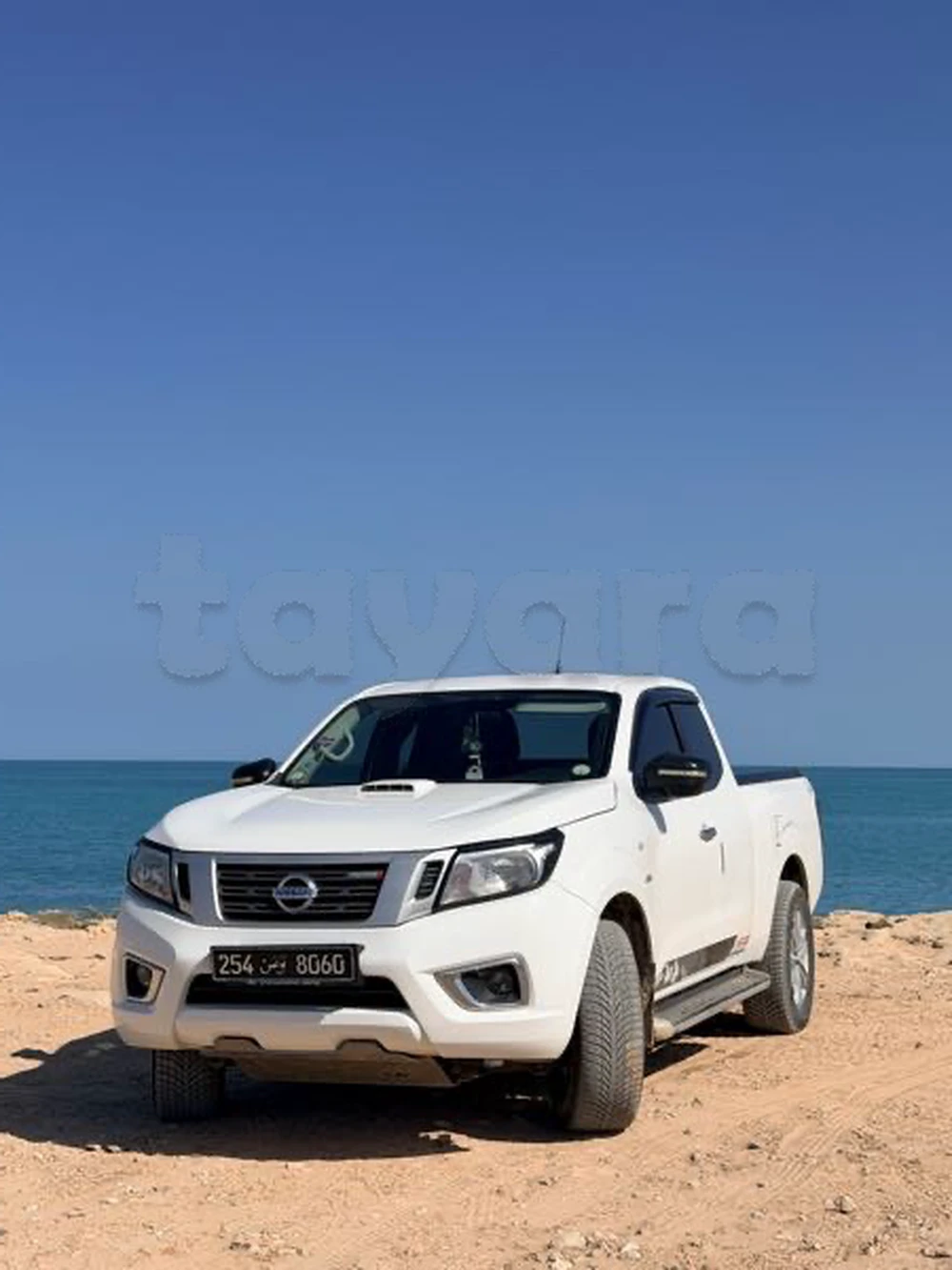 Carte voiture Nissan Navara