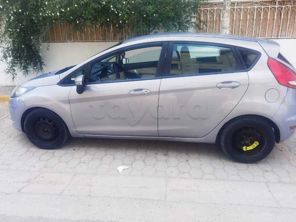 Carte voiture Ford Fiesta