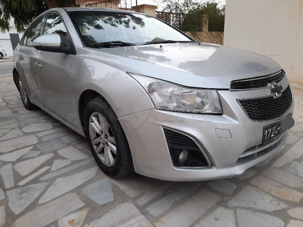 Carte voiture Chevrolet Cruze