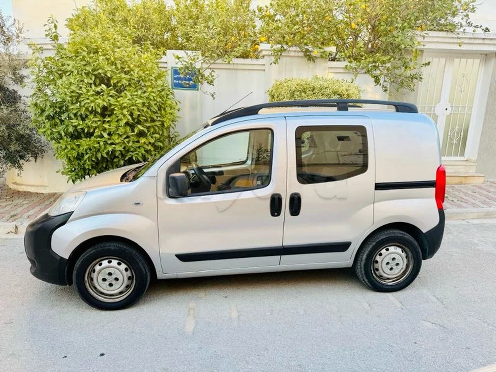 Carte voiture Peugeot Bipper